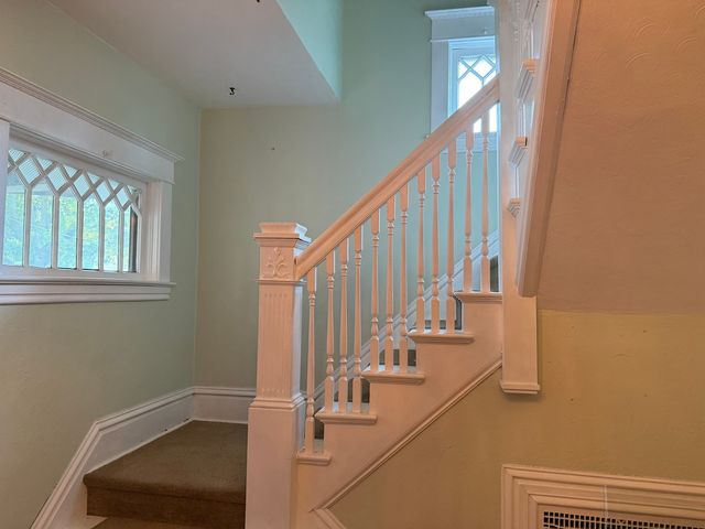 1015 13th Street, Rockford, IL 61104