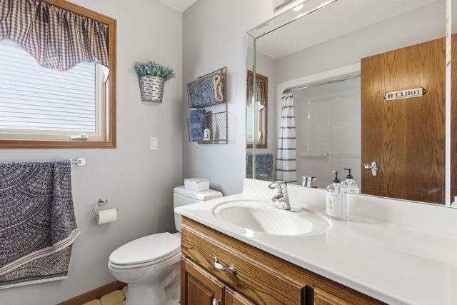 713 W Morning Glory Drive, Nixa, MO 65714