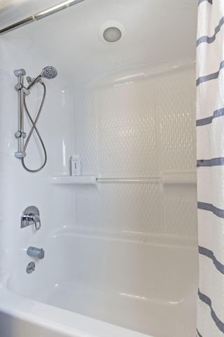 713 W Morning Glory Drive, Nixa, MO 65714