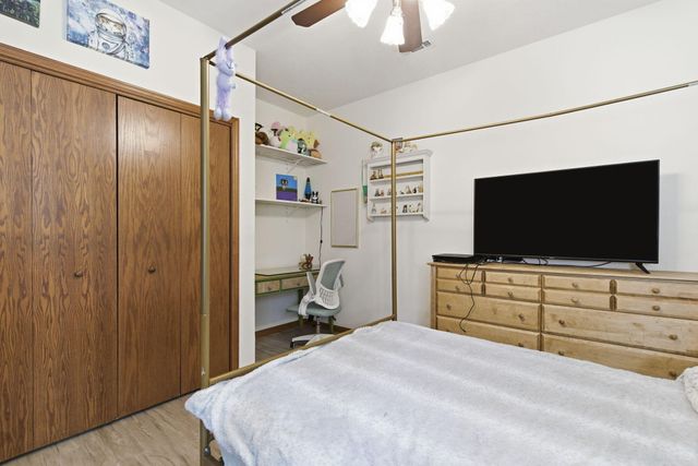 713 W Morning Glory Drive, Nixa, MO 65714