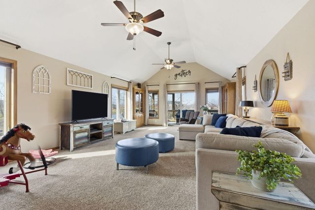 713 W Morning Glory Drive, Nixa, MO 65714