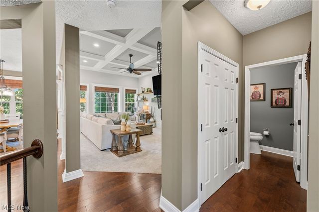 20108 Kylemore Drive, Strongsville, OH 44149