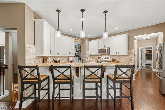 20108 Kylemore Drive, Strongsville, OH 44149