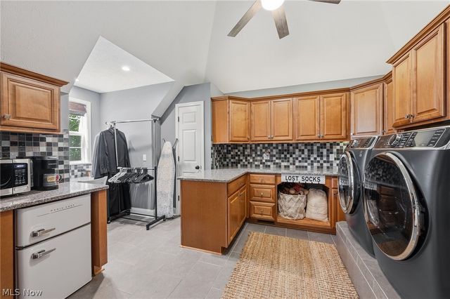 20108 Kylemore Drive, Strongsville, OH 44149