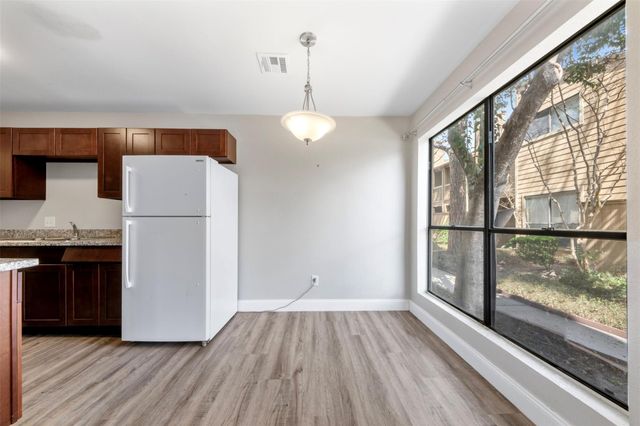 9371 Pagewood Lane, Houston, TX 77063