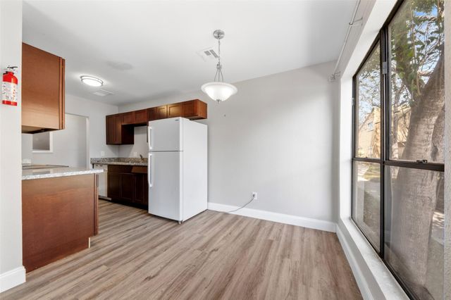 9371 Pagewood Lane, Houston, TX 77063