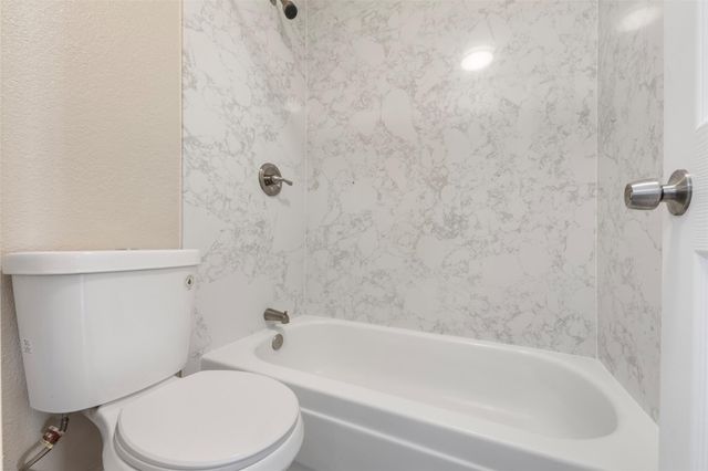 9371 Pagewood Lane, Houston, TX 77063