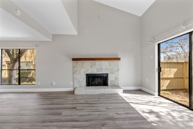 9371 Pagewood Lane, Houston, TX 77063