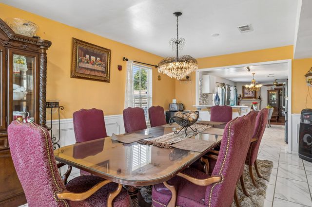 904 Lavergne Ln, La Vergne, TN 37086