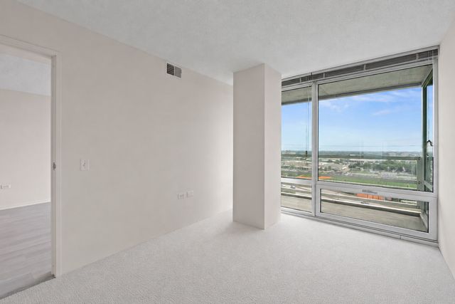 9715 Woods Drive 1505, Skokie, IL 60077