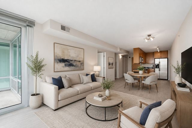 9715 Woods Drive 1505, Skokie, IL 60077