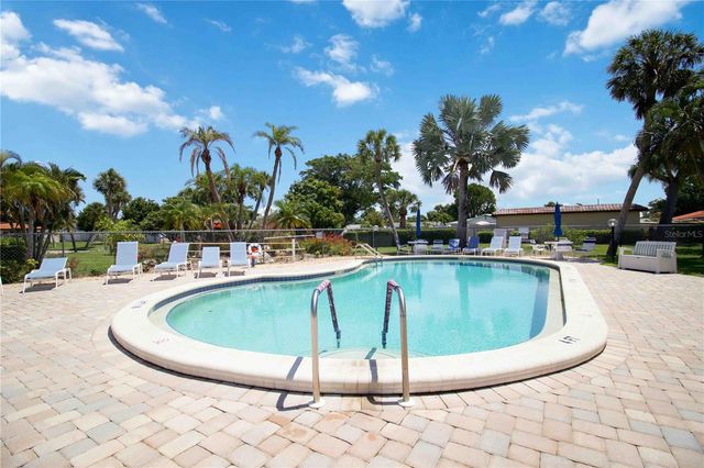 3303 CAMBRIDGE AVENUE, Bradenton, FL 34207