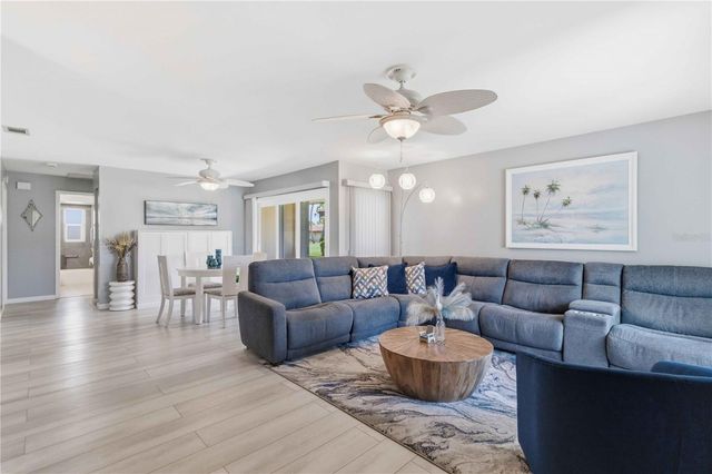 3303 CAMBRIDGE AVENUE, Bradenton, FL 34207