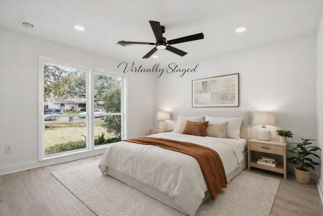 16255 Summer Wind Drive, Houston, TX 77090