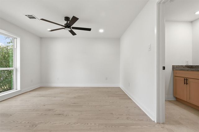 16255 Summer Wind Drive, Houston, TX 77090