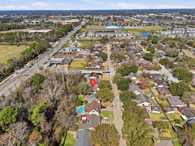 16255 Summer Wind Drive, Houston, TX 77090