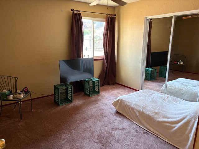 808 Vine Street, Exeter, CA 93221