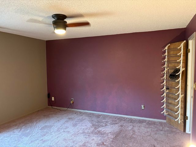 808 Vine Street, Exeter, CA 93221