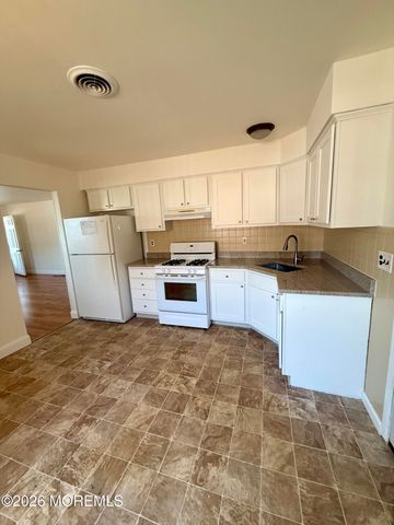 129 Fox Glove, Toms River, NJ 08755