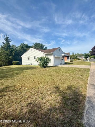 129 Fox Glove, Toms River, NJ 08755