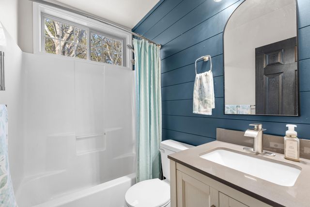 125 Eric Drive, Kirbyville, MO 65679