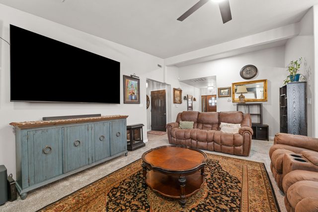 125 Eric Drive, Kirbyville, MO 65679