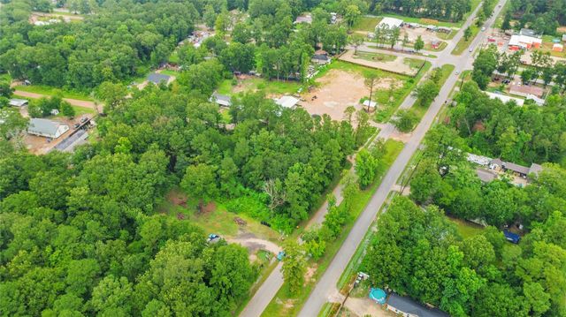 19164 & 19168 Galaxy Boulevard, New Caney, TX 77357