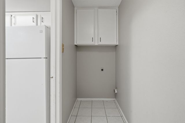 128 Meador Lane, Burleson, TX 76028