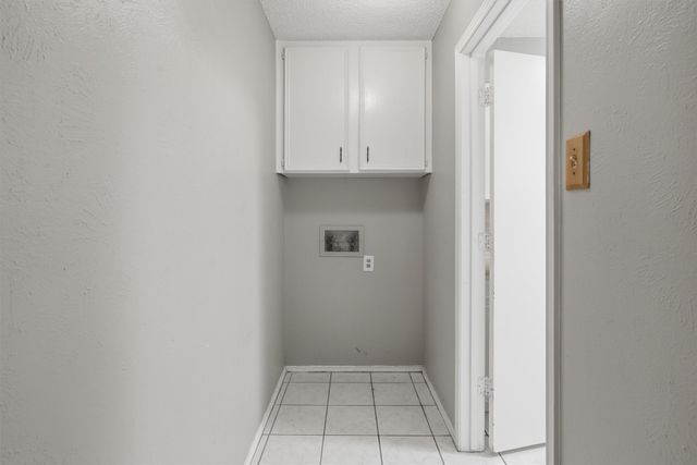 128 Meador Lane, Burleson, TX 76028