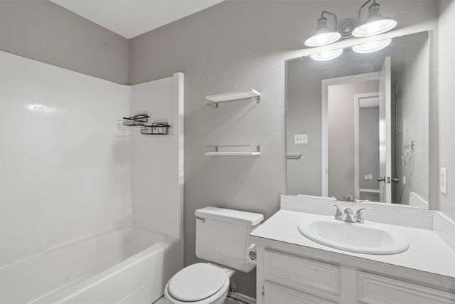 128 Meador Lane, Burleson, TX 76028