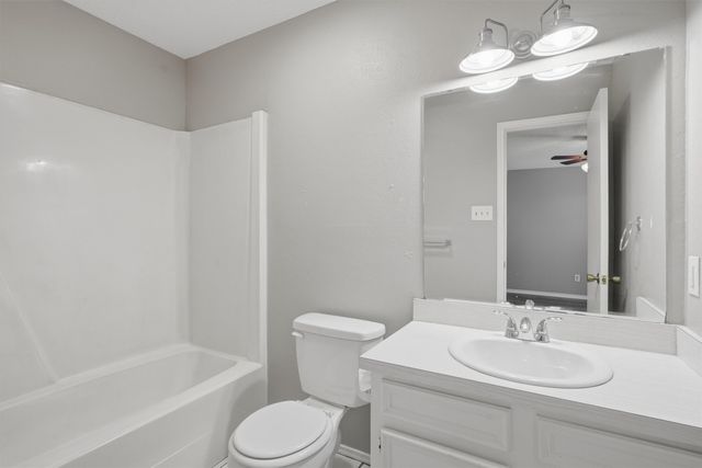 128 Meador Lane, Burleson, TX 76028