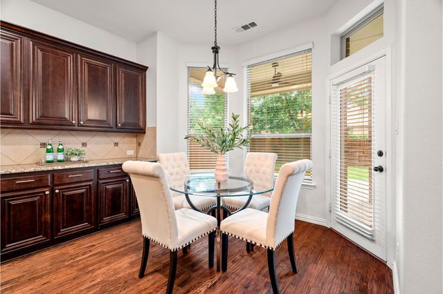6908 Badlands Drive, Mckinney, TX 75070