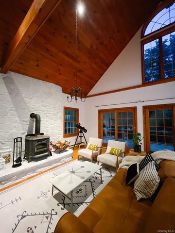 11 Lake Muskoday Road, Roscoe, NY 12776