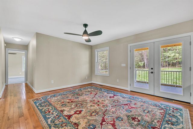 2651 Timberwood LN, Moneta, VA 24121