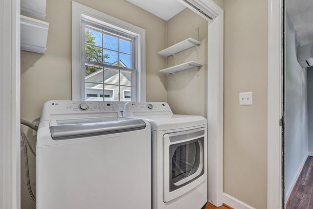 2651 Timberwood LN, Moneta, VA 24121