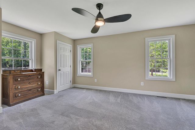 2651 Timberwood LN, Moneta, VA 24121
