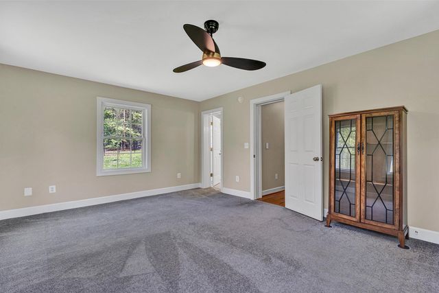 2651 Timberwood LN, Moneta, VA 24121