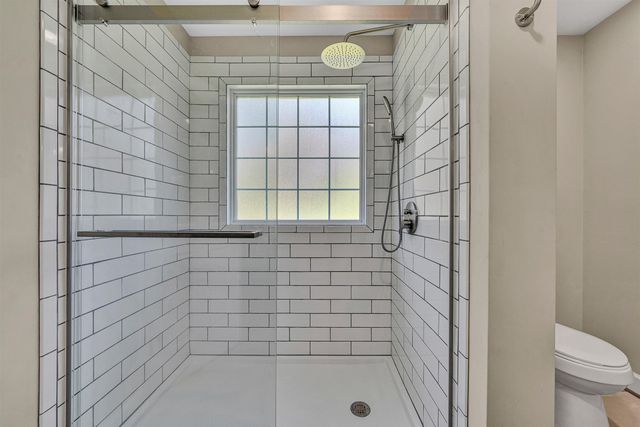 2651 Timberwood LN, Moneta, VA 24121