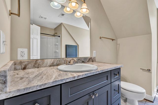 2651 Timberwood LN, Moneta, VA 24121