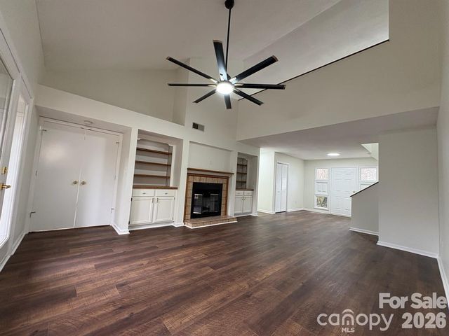 13 Laurel Place Drive, Asheville, NC 28803