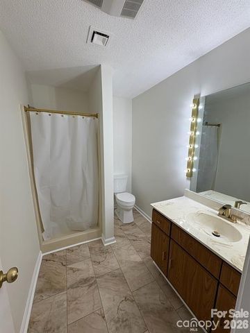 13 Laurel Place Drive, Asheville, NC 28803
