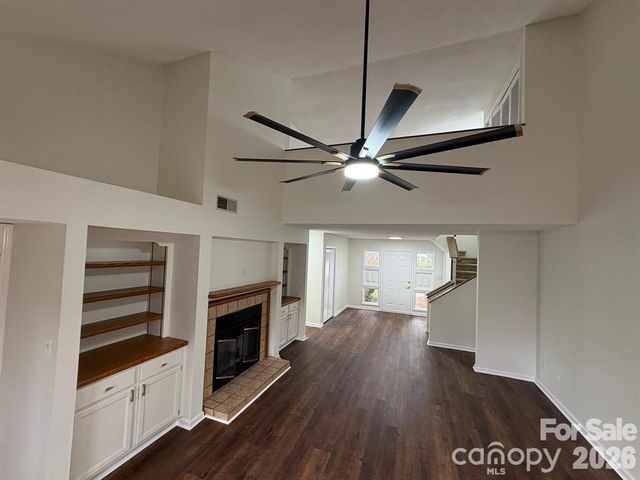 13 Laurel Place Drive, Asheville, NC 28803