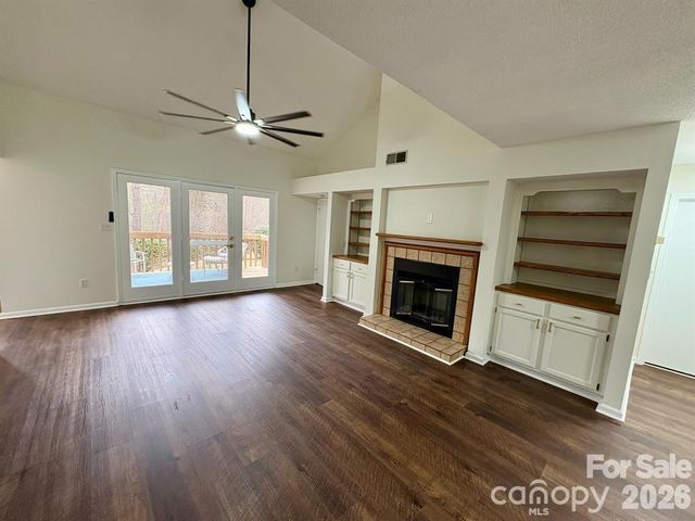 13 Laurel Place Drive, Asheville, NC 28803
