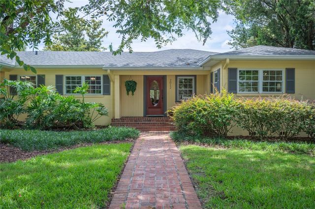 2012 SEMINOLE TRAIL, Lakeland, FL 33803