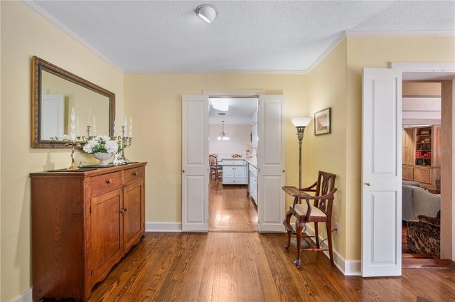 2012 SEMINOLE TRAIL, Lakeland, FL 33803