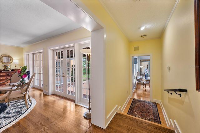 2012 SEMINOLE TRAIL, Lakeland, FL 33803