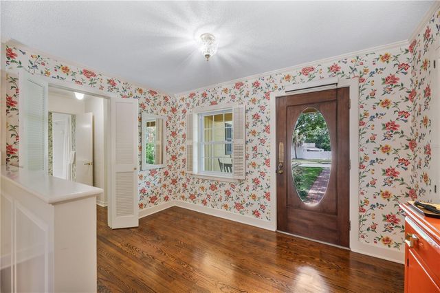 2012 SEMINOLE TRAIL, Lakeland, FL 33803