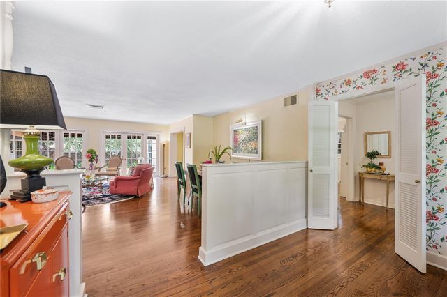 2012 SEMINOLE TRAIL, Lakeland, FL 33803