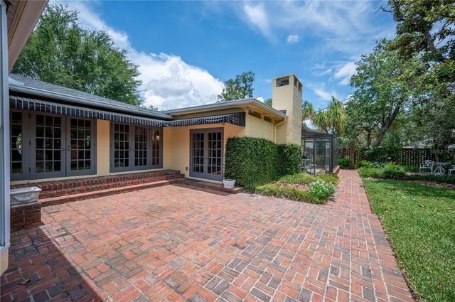 2012 SEMINOLE TRAIL, Lakeland, FL 33803
