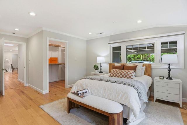 425 Concord Drive, Menlo Park, CA 94025